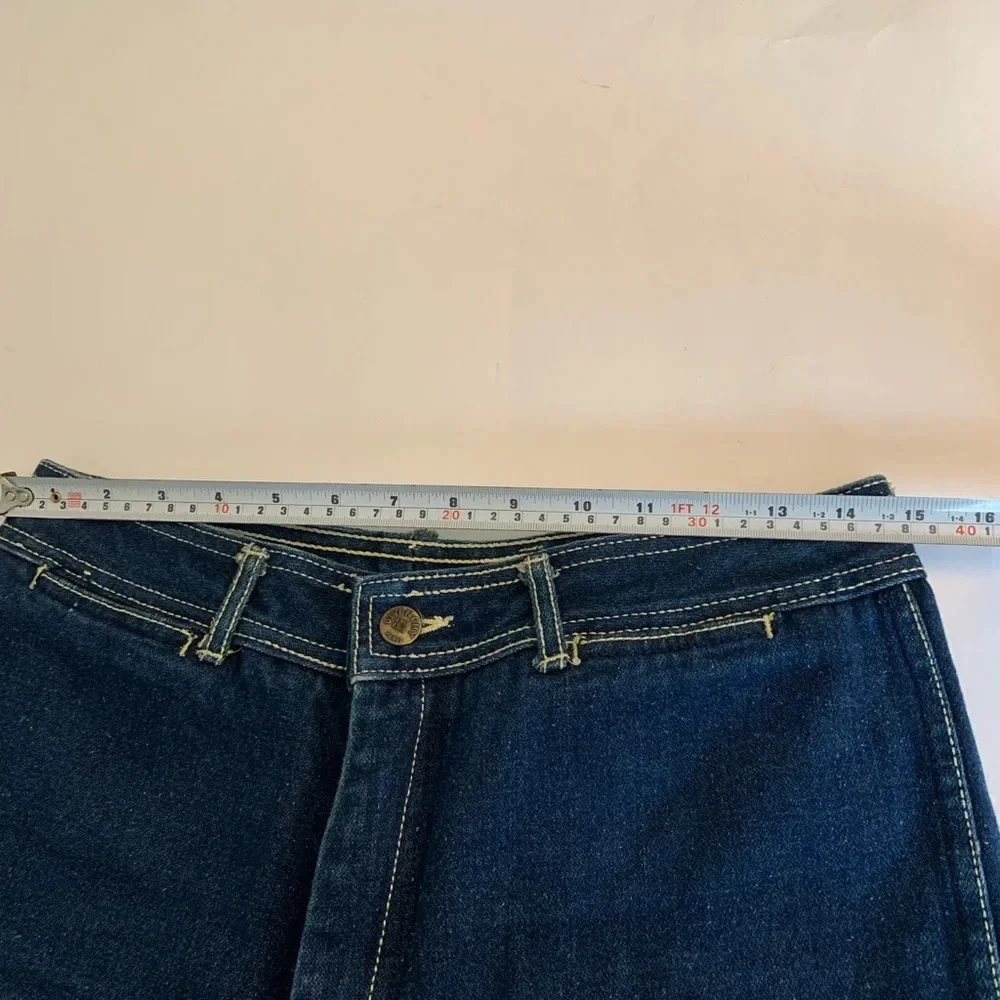 Vintage Givenchy 70's style straight leg high rise jeans. Size 28. - Picture 14 of 17